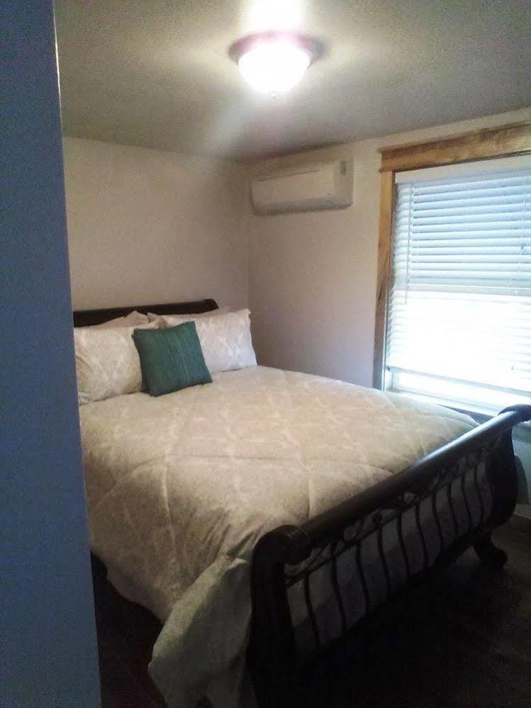 Manor Motel Άσλαντ Εξωτερικό φωτογραφία